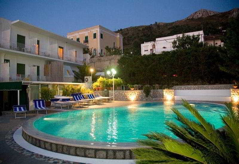 Hotel Carmencita Anacapri  Exterior foto
