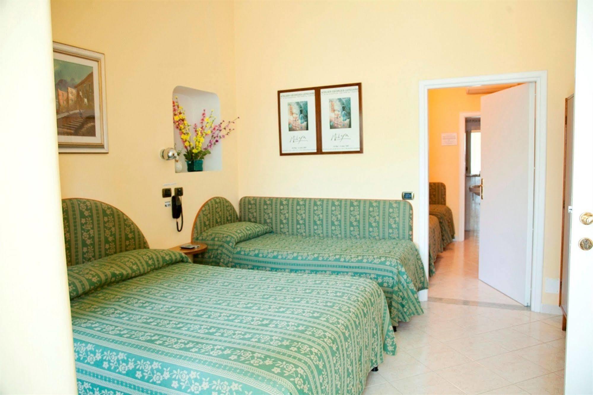 Hotel Carmencita Anacapri  Habitación foto