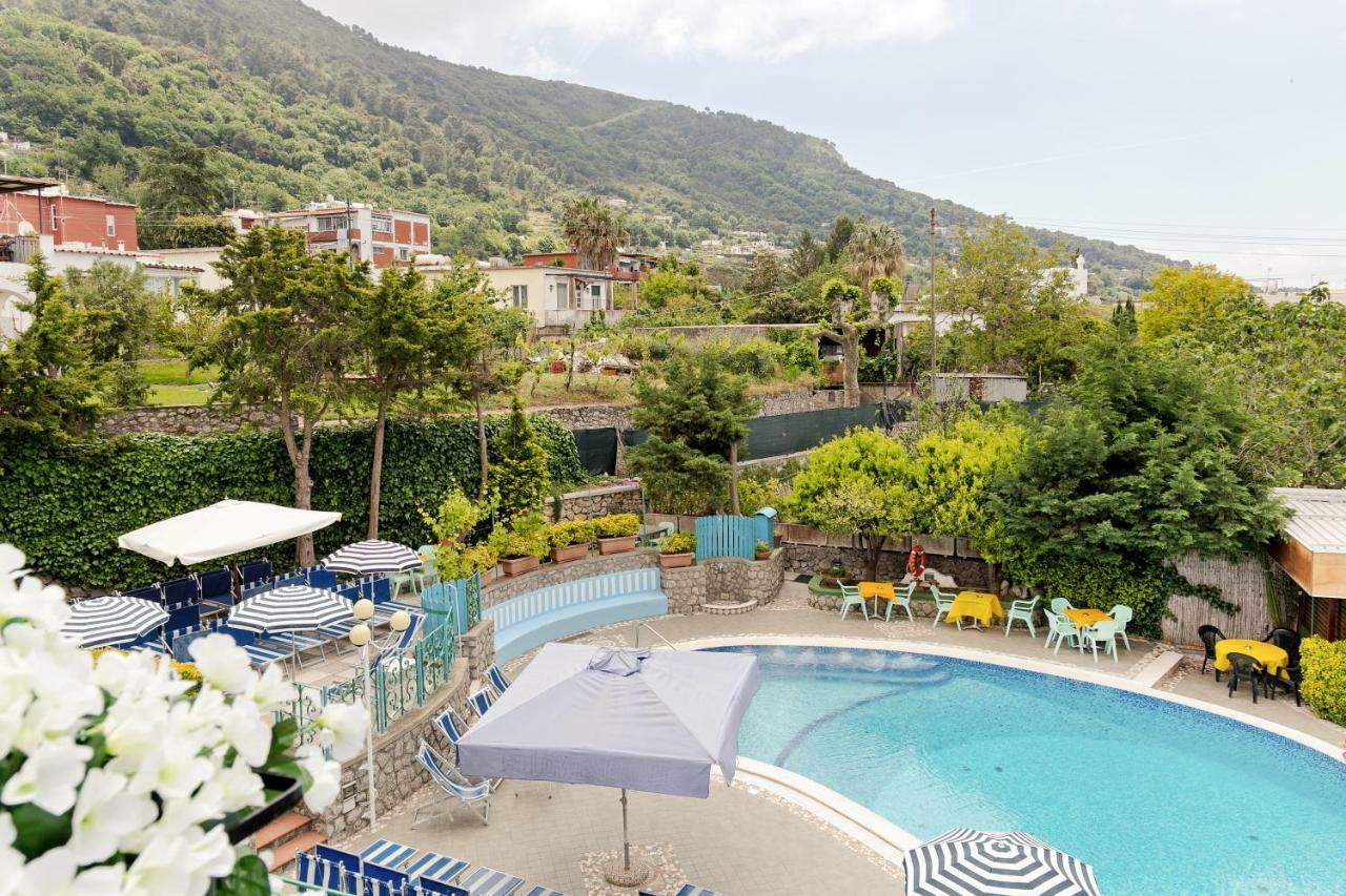 Hotel Carmencita Anacapri  Exterior foto